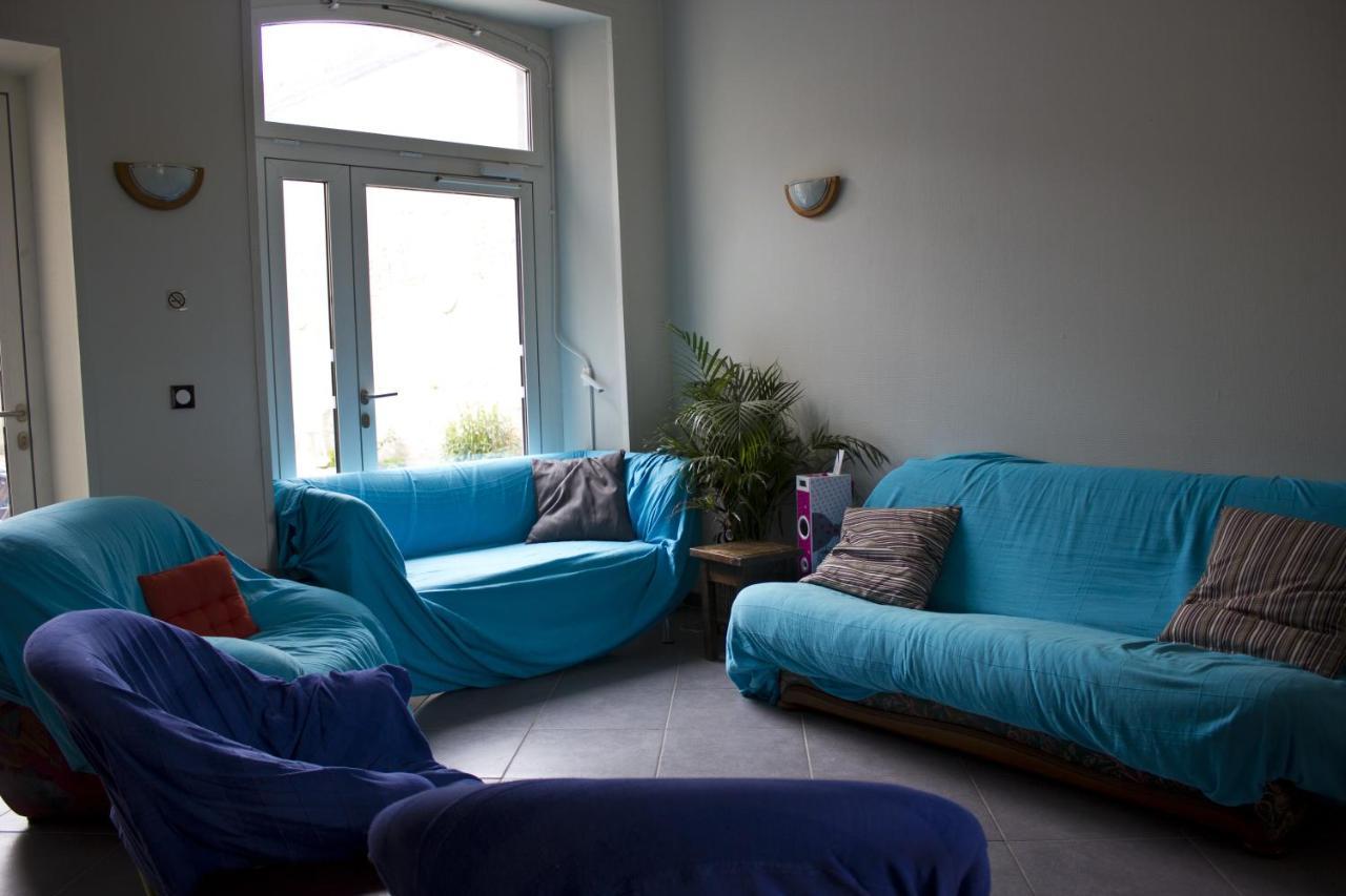 La Chapelle-la-Reine Fontaineblhostel Hostel & Camping Near Fontainebleau מראה חיצוני תמונה